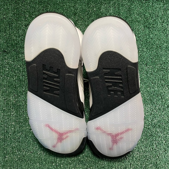 Jordan 5 “fire red” almost new only tried on no box fast shipping authentic - Picture 2 of 5